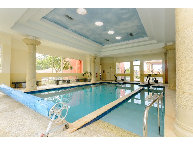 12 Athlone Place (33 Drovers Place ), Wanneroo WA 6065