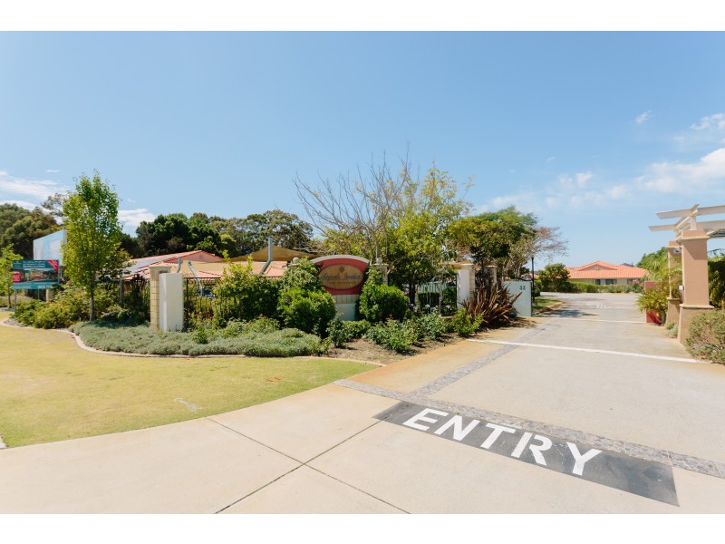 12 Athlone Place (33 Drovers Place ), Wanneroo WA 6065
