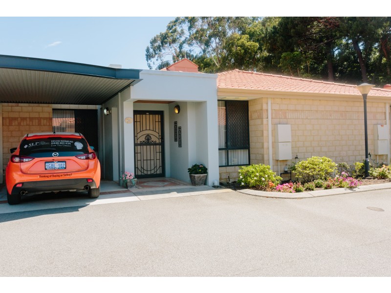 12 Athlone Place (33 Drovers Place ), Wanneroo WA 6065