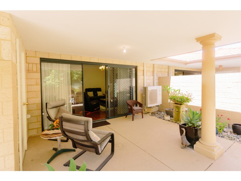 12 Athlone Place (33 Drovers Place ), Wanneroo WA 6065