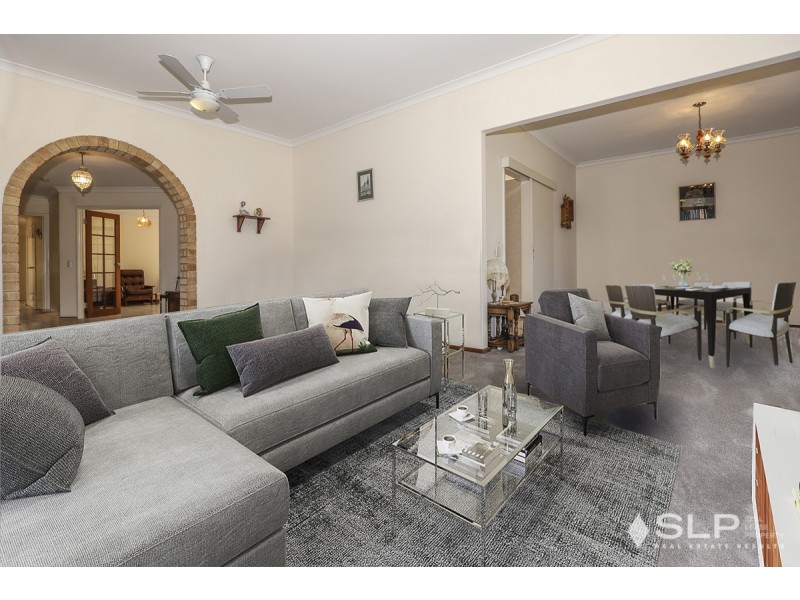 5 Warringah Close, Kallaroo WA 6025