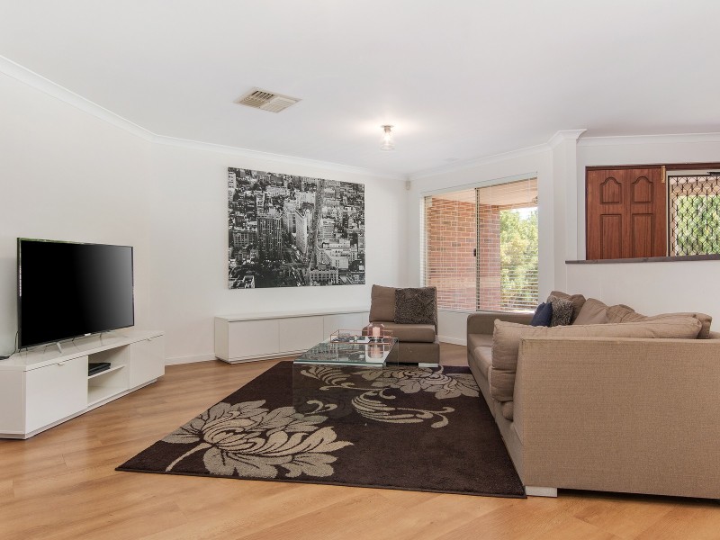 6 Natoli Way, Baldivis WA 6171