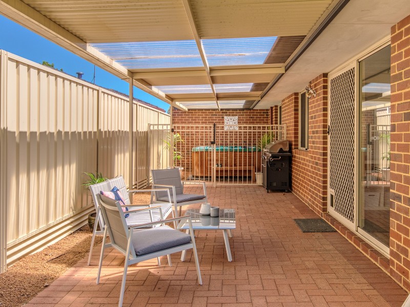 6 Natoli Way, Baldivis WA 6171