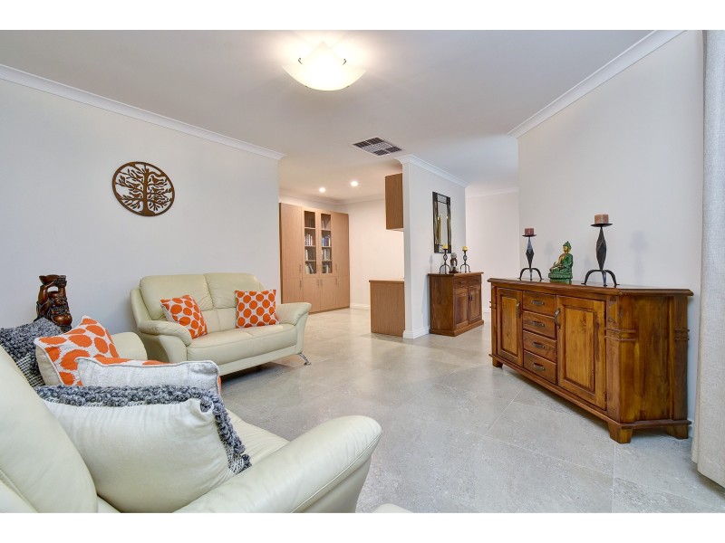 40 Derwent Meander, Joondalup WA 6027