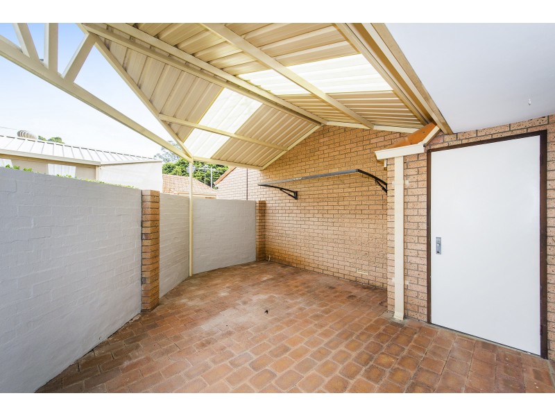 2/86 Mills Road West, Martin WA 6110