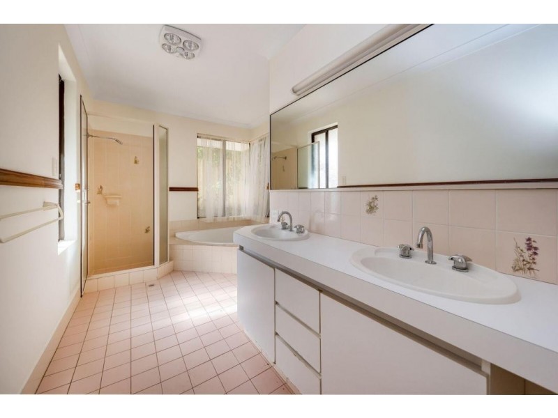 10 Ariel Place, Madora Bay WA 6210