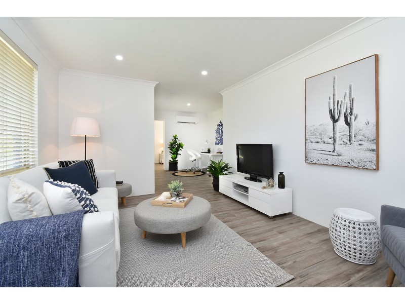 81 Greenfields Circle, Hocking WA 6065