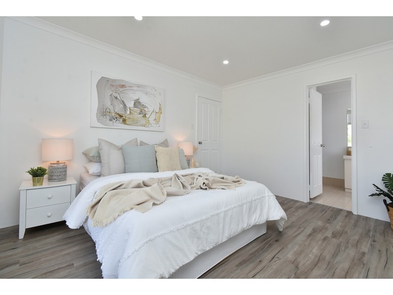 81 Greenfields Circle, Hocking WA 6065