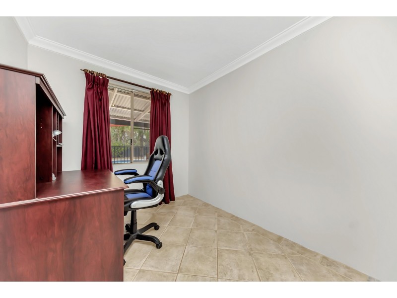 10 Serpentine Way, Stake Hill WA 6181