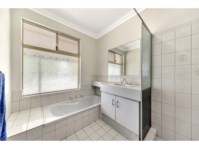 10 Serpentine Way, Stake Hill WA 6181