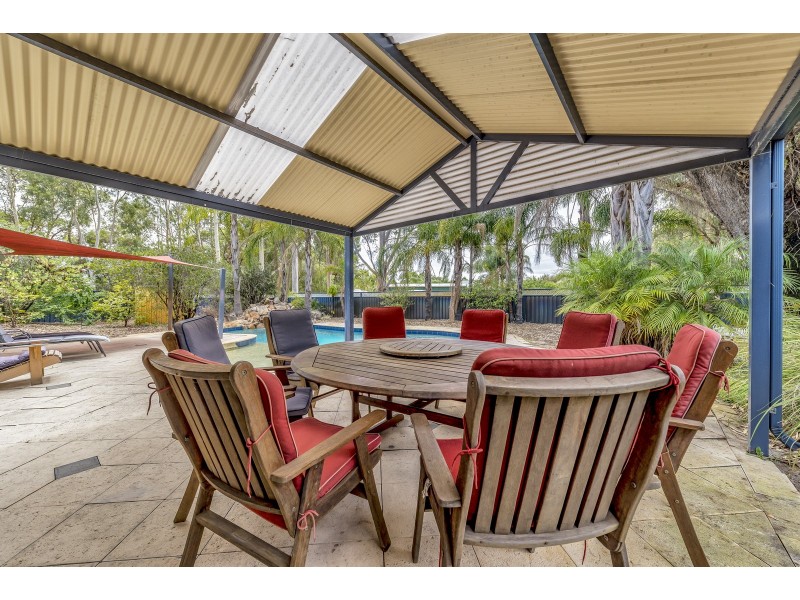 10 Serpentine Way, Stake Hill WA 6181