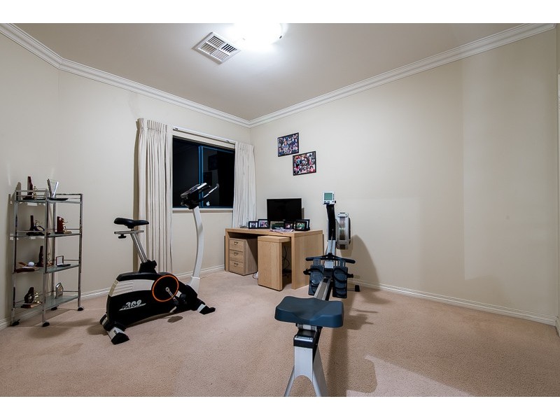 21 Canarias Way, Hillarys WA 6025