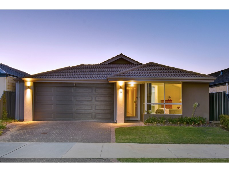 6 Chucklebud Street, Banksia Grove WA 6031