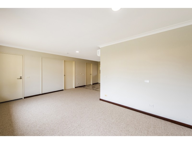 6/86 Mills Road West, Martin WA 6110