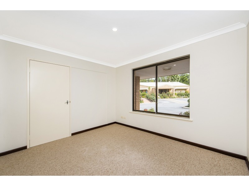 6/86 Mills Road West, Martin WA 6110