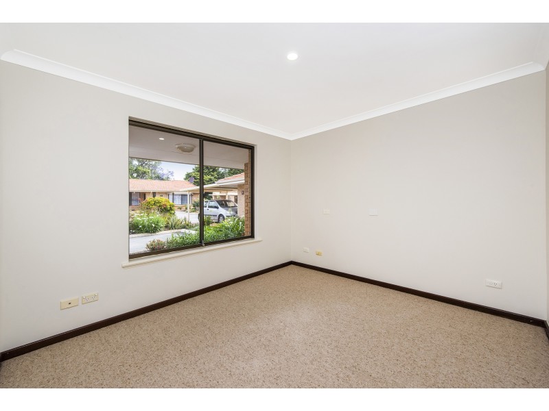 6/86 Mills Road West, Martin WA 6110