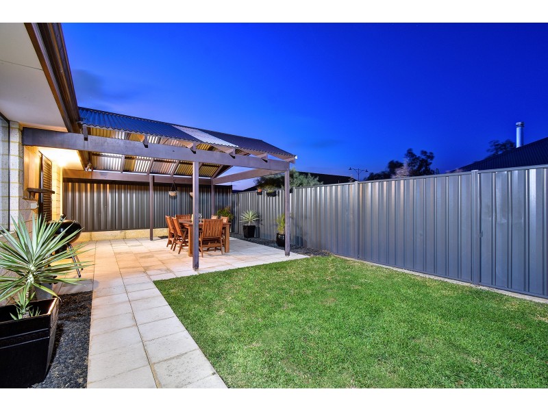 12 Woolly Road, Banksia Grove WA 6031
