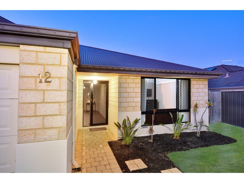 12 Woolly Road, Banksia Grove WA 6031