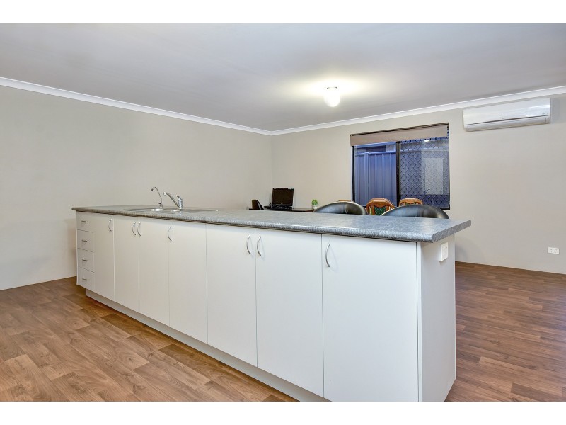 12 Woolly Road, Banksia Grove WA 6031