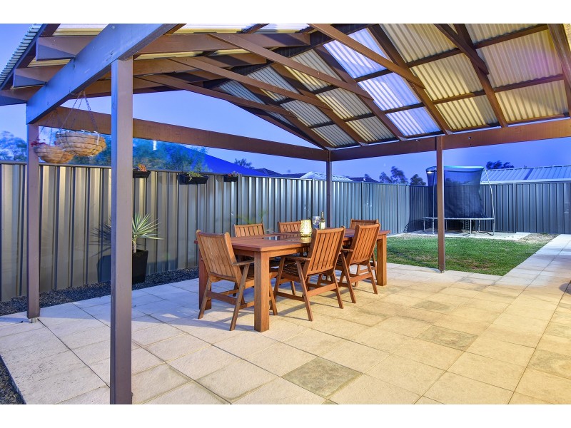 12 Woolly Road, Banksia Grove WA 6031