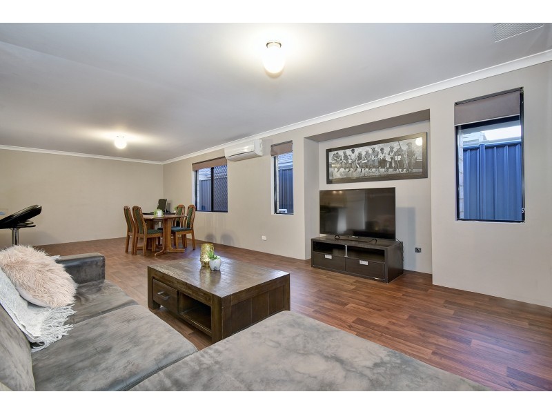 12 Woolly Road, Banksia Grove WA 6031