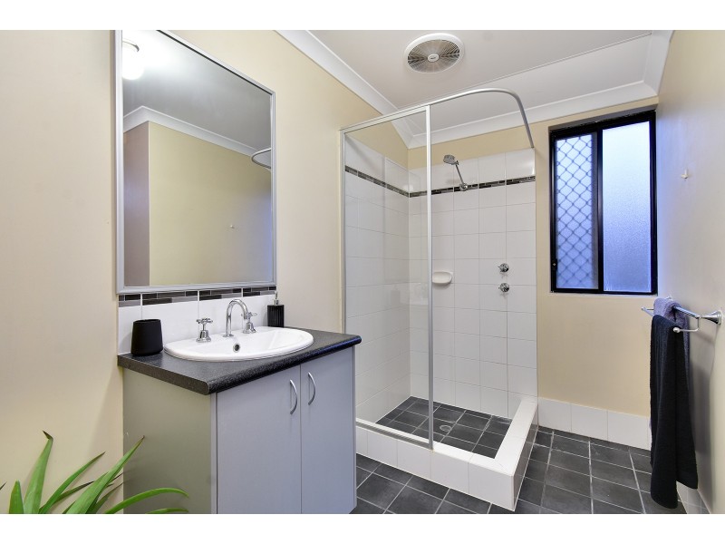 12 Woolly Road, Banksia Grove WA 6031