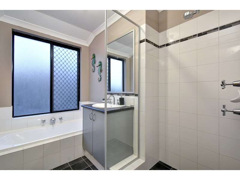 12 Woolly Road, Banksia Grove WA 6031