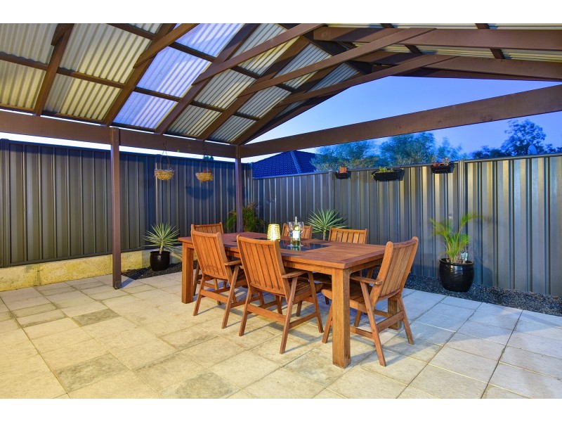 12 Woolly Road, Banksia Grove WA 6031