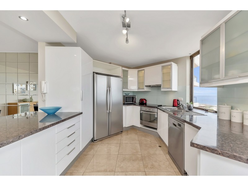 33/6A Valley Road, Halls Head WA 6210