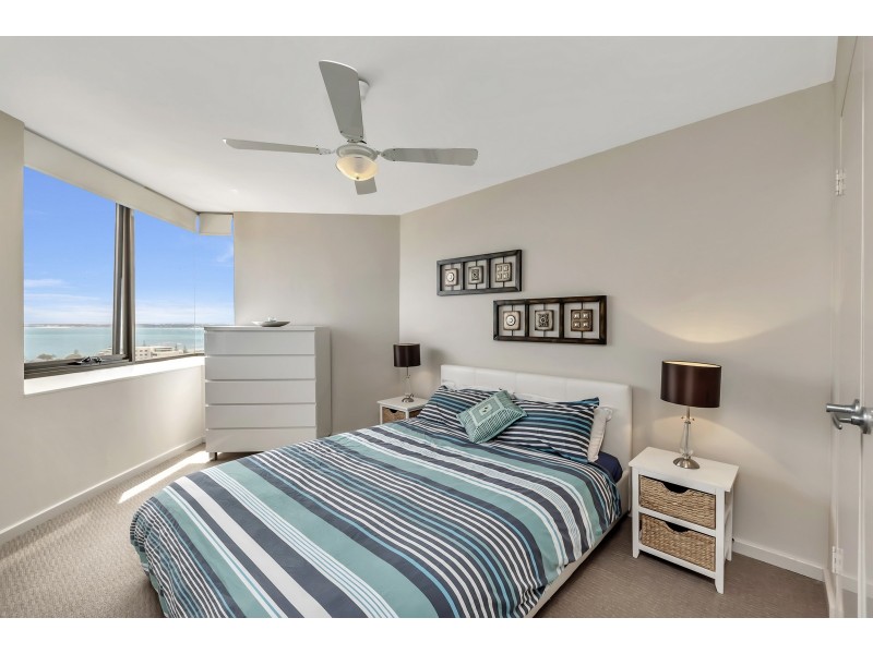 33/6A Valley Road, Halls Head WA 6210