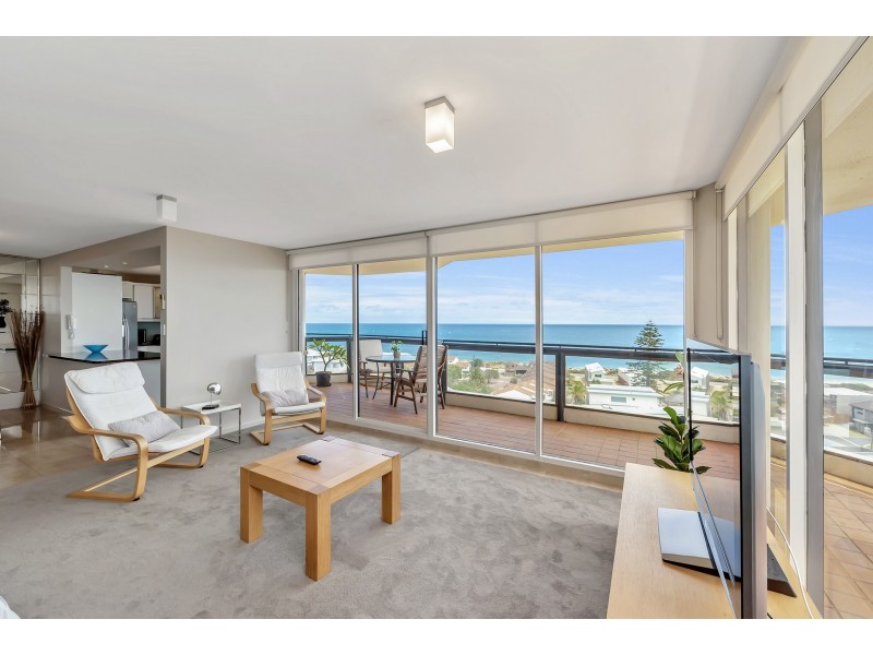 33/6A Valley Road, Halls Head WA 6210