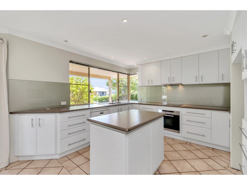25A Janis Street, Halls Head WA 6210