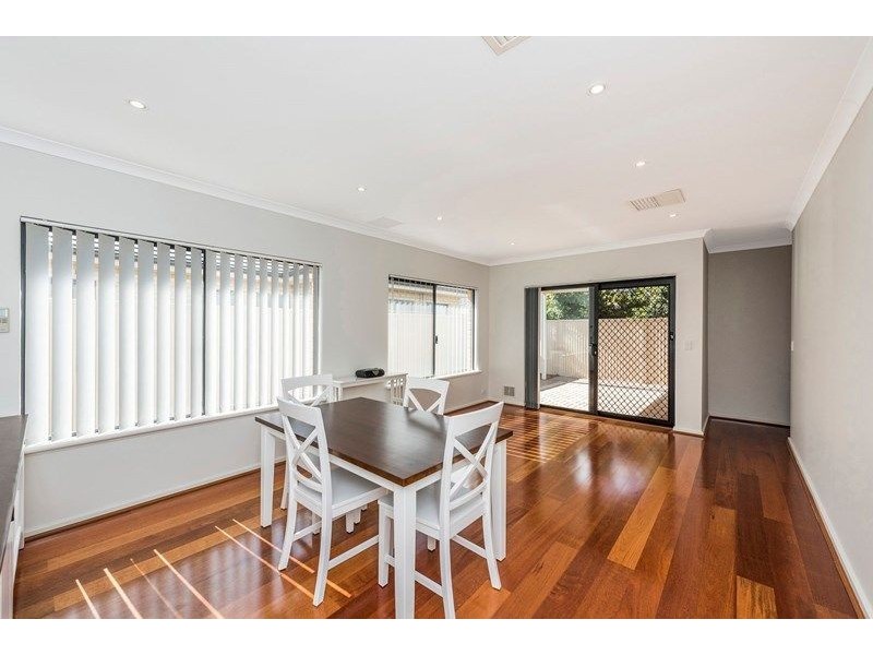 9 Swanbourne Avenue, Secret Harbour WA 6173