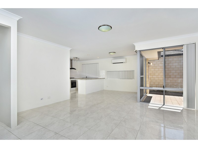 64 Moscow Retreat, Hocking WA 6065