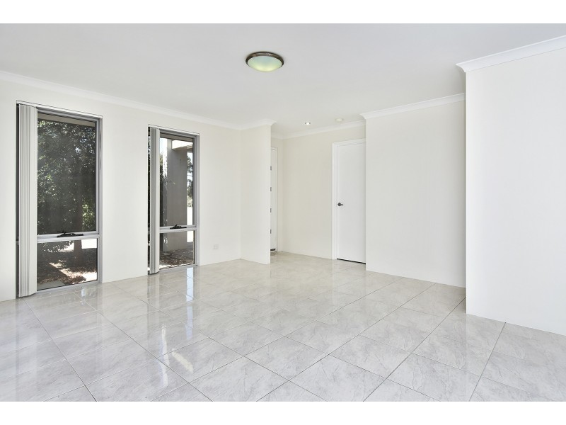 64 Moscow Retreat, Hocking WA 6065