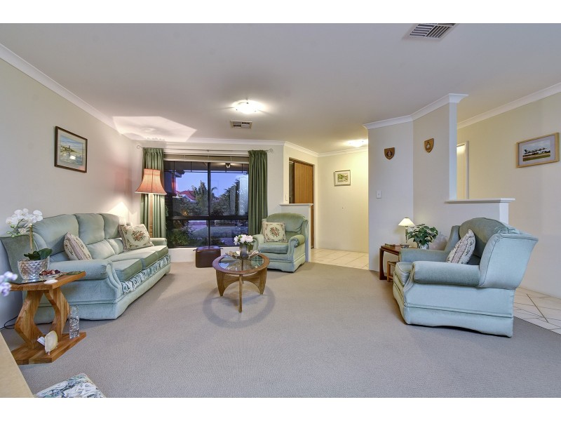 1 Strelley Lane, Carramar WA 6031