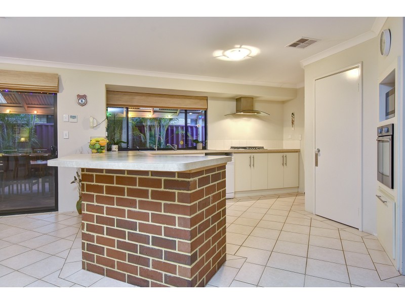 1 Strelley Lane, Carramar WA 6031