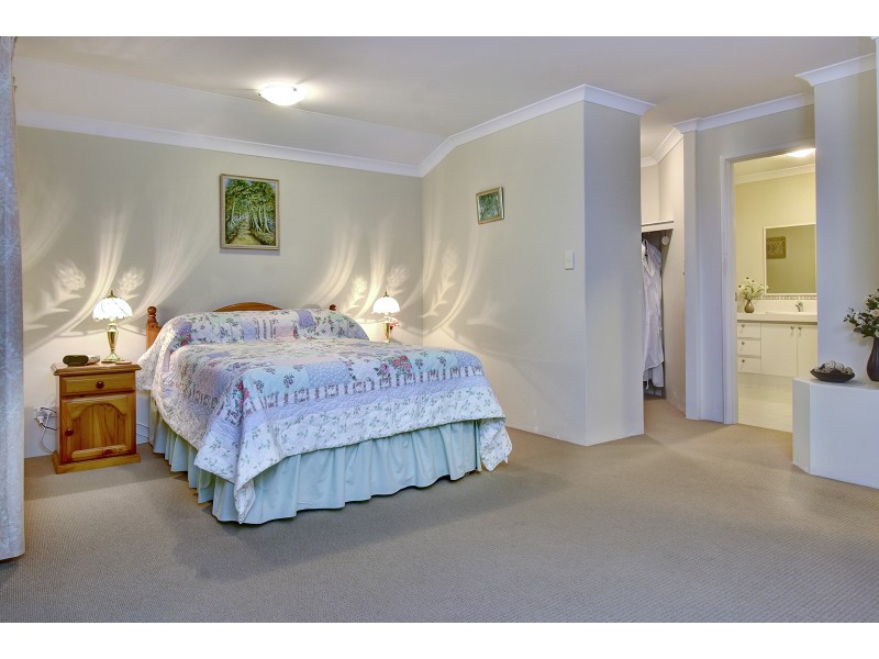 1 Strelley Lane, Carramar WA 6031
