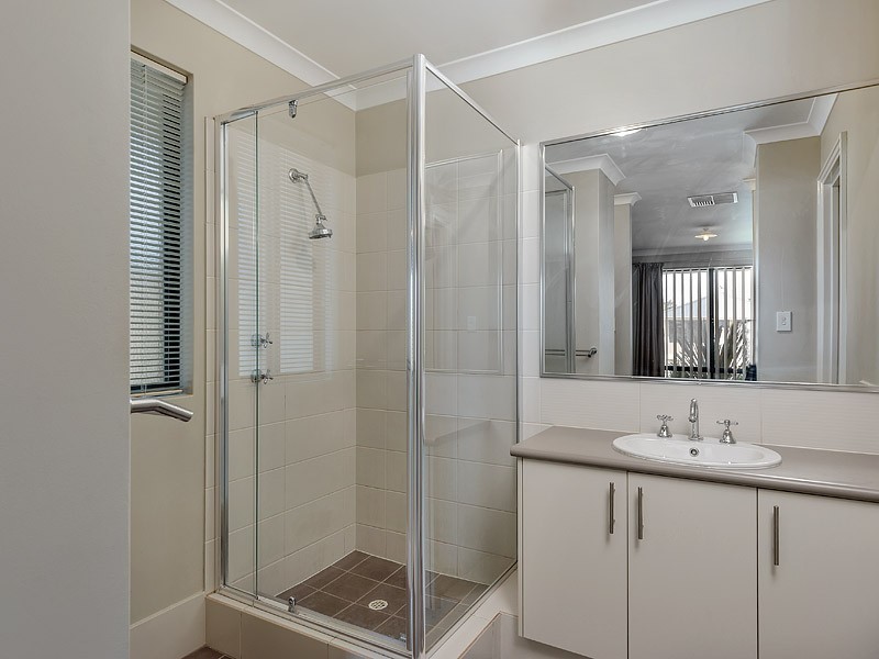 33 Descanso Loop, Aubin Grove WA 6164