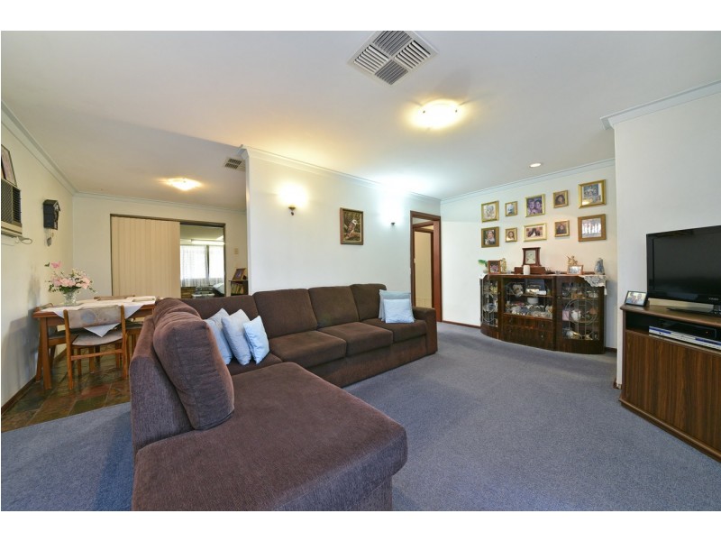 22 Glamorgan Street, East Cannington WA 6107