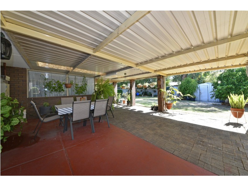 22 Glamorgan Street, East Cannington WA 6107