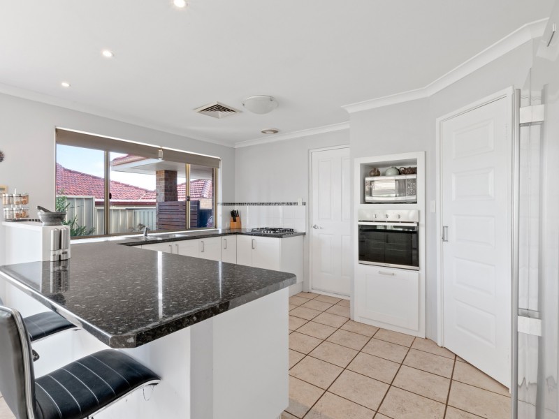 119 Kinross Drive, Kinross WA 6028