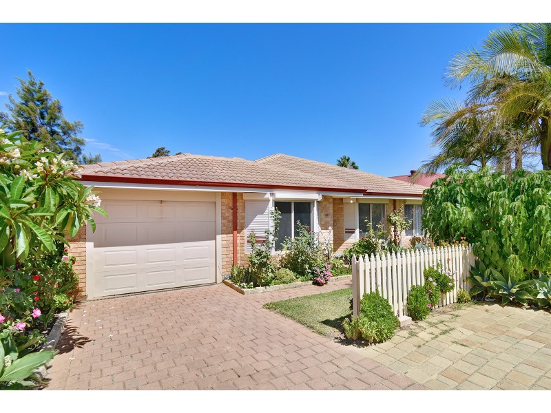 54 Viridian Drive, Banksia Grove WA 6031