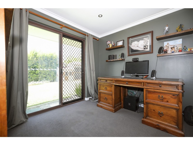 7 Brown Place, Beechboro WA 6063