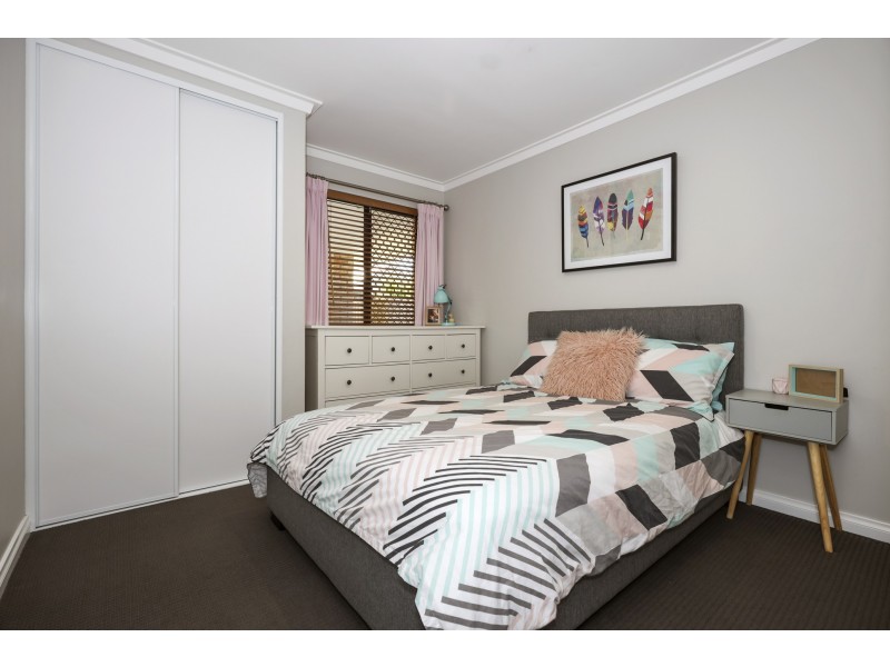 7 Brown Place, Beechboro WA 6063