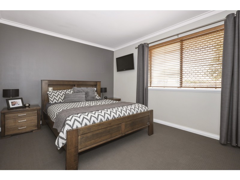7 Brown Place, Beechboro WA 6063