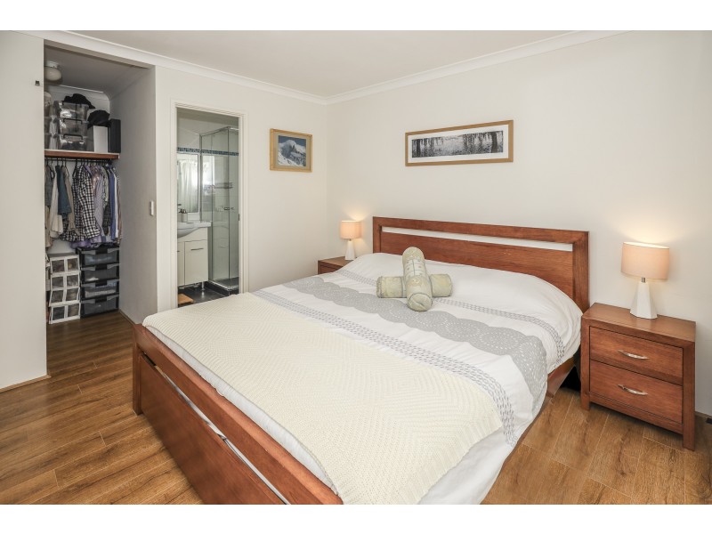 12 Ringrose Heights, Landsdale WA 6065