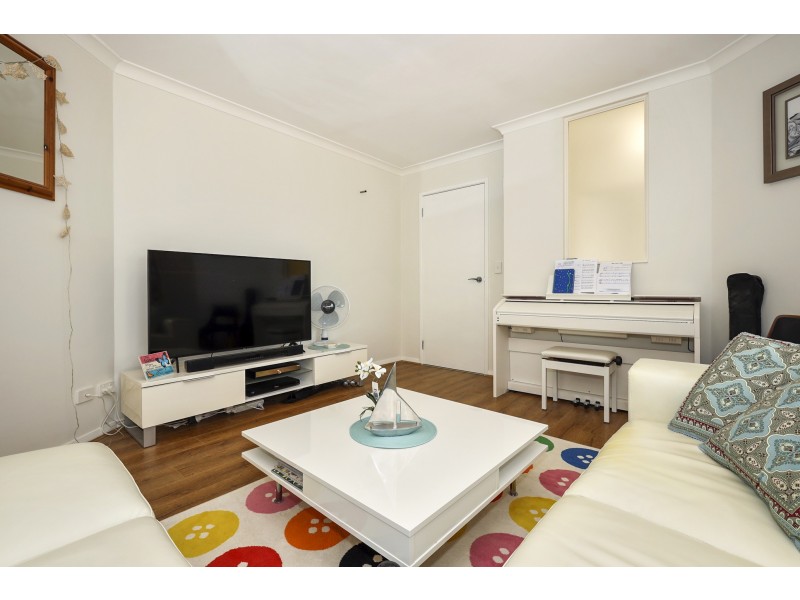 12 Ringrose Heights, Landsdale WA 6065