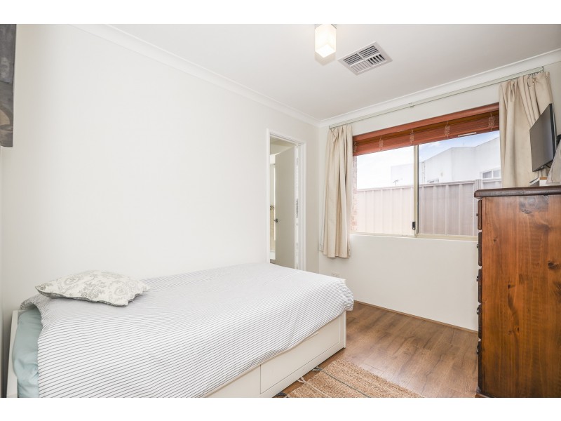 12 Ringrose Heights, Landsdale WA 6065