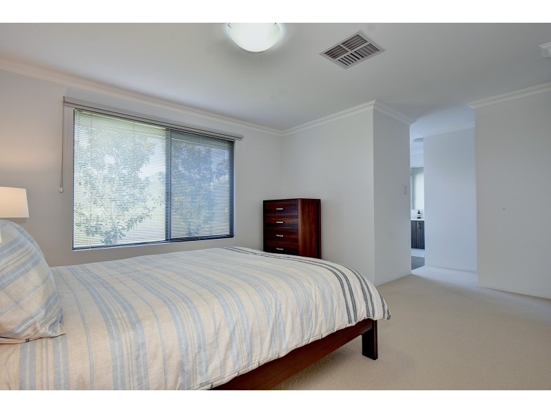 21 Scamills Road, Pearsall WA 6065